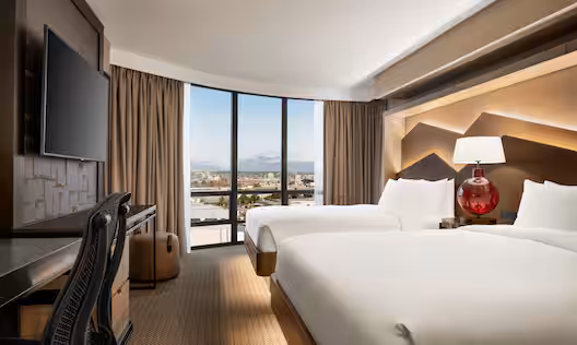 hilton queen